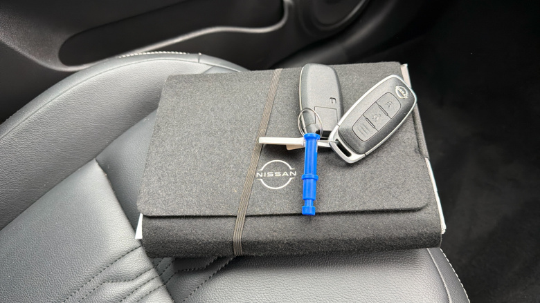 Nissan Juke 1.0 DiG-T 114 Tekna 5dr DCT Petrol Hatchback